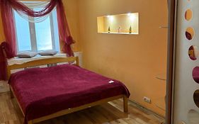 Квартира в центрі на Волі 8А